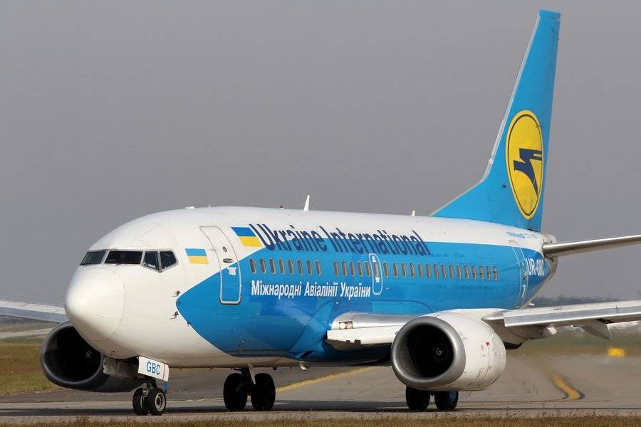 Авиакомпания МАУ и Киевский аэропорт не владеют данными о крушении лайнера