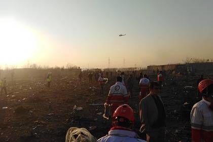 Большинство пассажиров рухнувшего украинского самолета были иранцами
