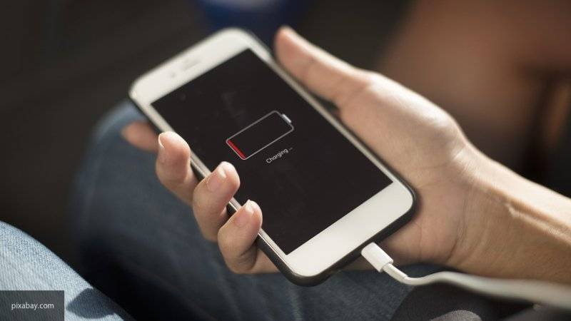 Станции для зарядки смартфонов могут перехватывать личные данные пользователей