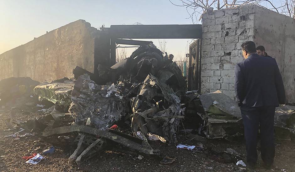 В Тегеране потерпел крушение пассажирский самолет украинской авиакомпании. Погибли 176 человек