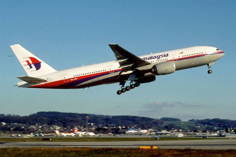 Malaysia Airlines отказалась от полетов над территорией Ирана