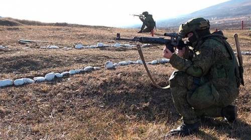 Российские снайперы в Южной Осетии отработали скоростную стрельбу
