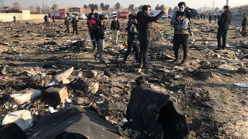 «Страшная весть с Ближнего Востока»: что известно о крушении самолёта авиакомпании МАУ в Тегеране