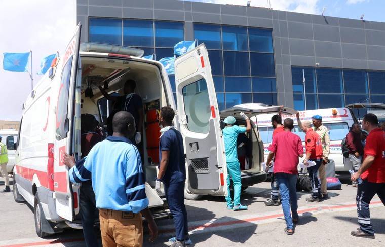 Заминированный автомобиль взорвался в столице Сомали