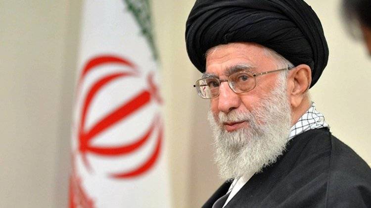 Духовный лидер Ирана назвал США источником бед на Ближнем Востоке