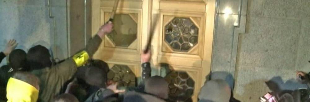 Пискун не исключает вооруженный штурм Рады прокурорами и ветеранами МВД