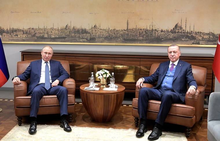 Путин и Эрдоган призвали к прекращению огня в Ливии с 12 января