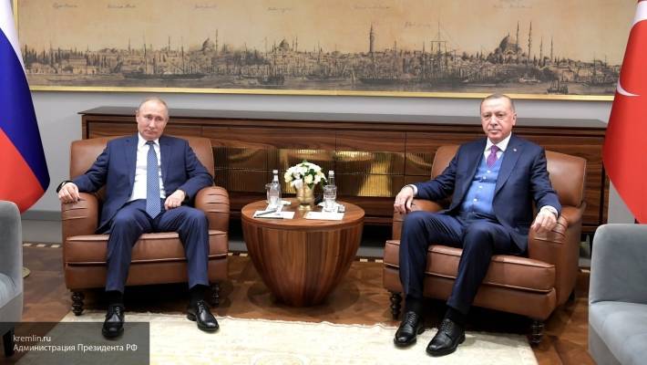 Россия и Турция будут развивать партнерские отношения во всех сферах — Лавров