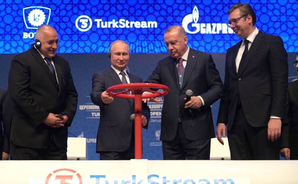 Вучич назвал «Турецкий поток» жизненно важным для Сербии