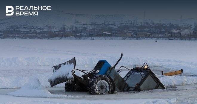 МЧС Татарстана опровергло информацию об утонувшем тракторе