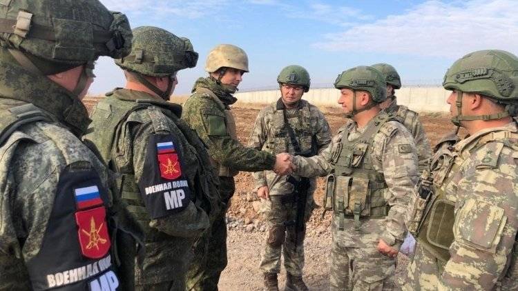 Российская военная полиция продолжает патрулировать провинции САР Алеппо, Хасака и Ракка