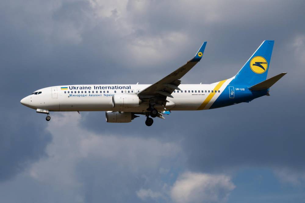 Катастрофа украинского самолета: западные разведки склоняются к технической неисправности