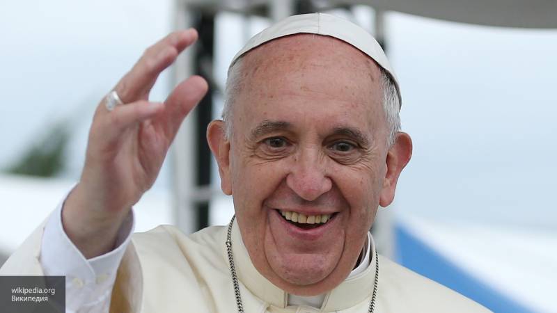 Папа римский призвал Америку и Иран избежать эскалации