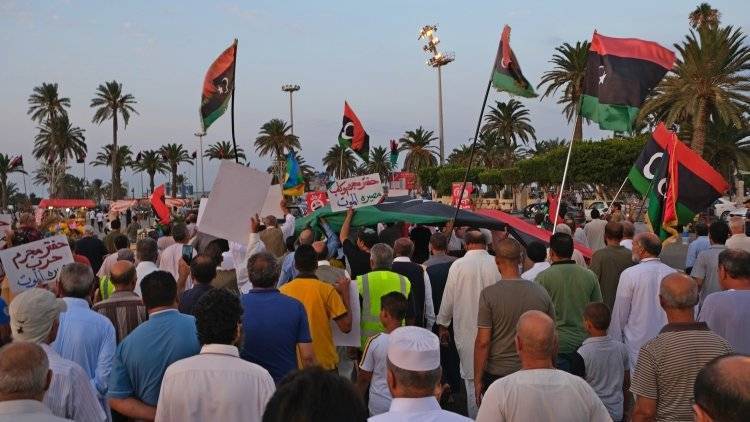 Ливийский посланник призвал ПНС передать Триполи под контроль ЛНА