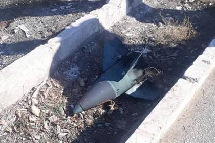 Элиот Хиггинс - Появилось новое фото предполагаемой части ракеты на месте авиакатастрофы в Иране - lenta.ru - Украина - Англия - Иран