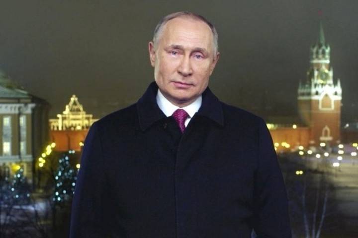 Новогоднее обращение Путина посмотрели почти 44% россиян