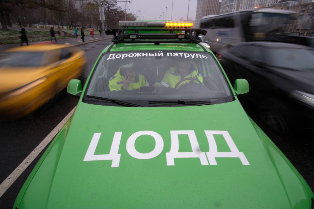 ЦОДД предупредил москвичей о перекрытиях ряда улиц