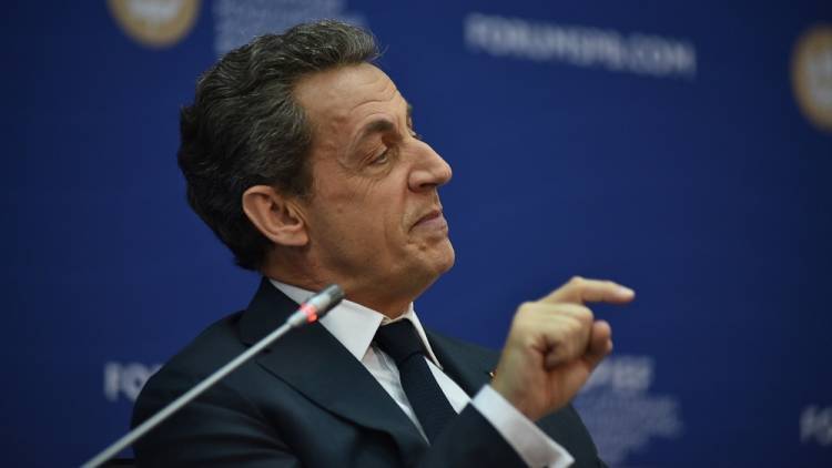 Расследование по обвинению в коррупции Николя Саркози продолжается