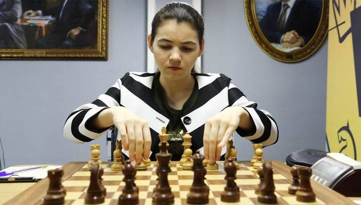 Горячкина уступила четвертую партию матча за шахматную корону