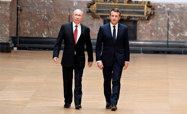 Макрон и Путин обсудили ситуацию в Беларуси