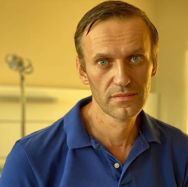 Навальный заявил, что отравить его велел лично Путин