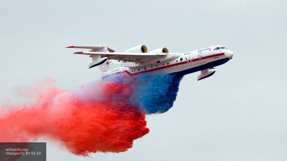 Жители Антальи испугались российских самолетов при тушении пожара