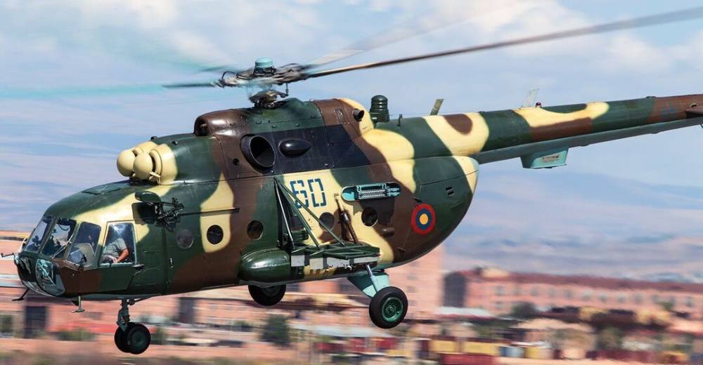 Конфликт в Нагорном Карабахе: Азербайджан опроверг, что его вертолет сбили