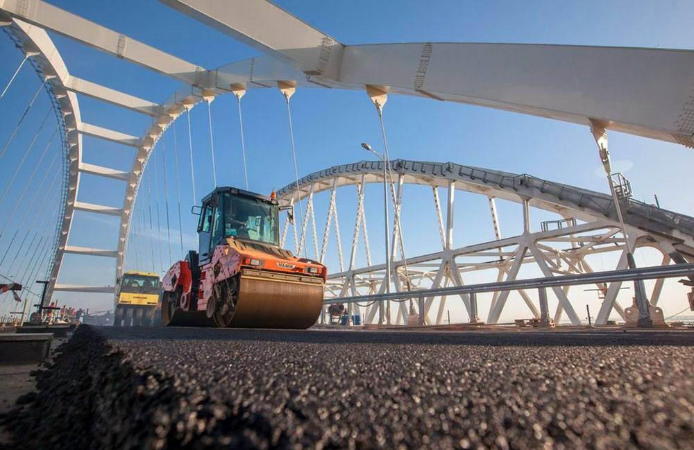 Строители Крымского моста попали под санкции