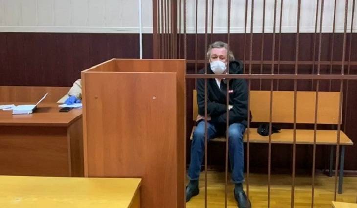 Ефремов написал письмо с признанием вины и просьбой смягчить приговор