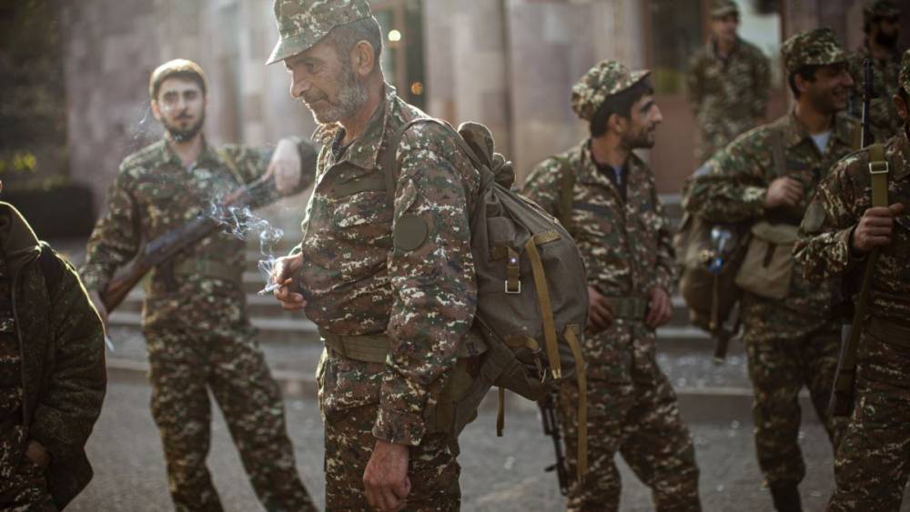 Макрон: в Нагорном Карабахе воюют джихадисты из Турции