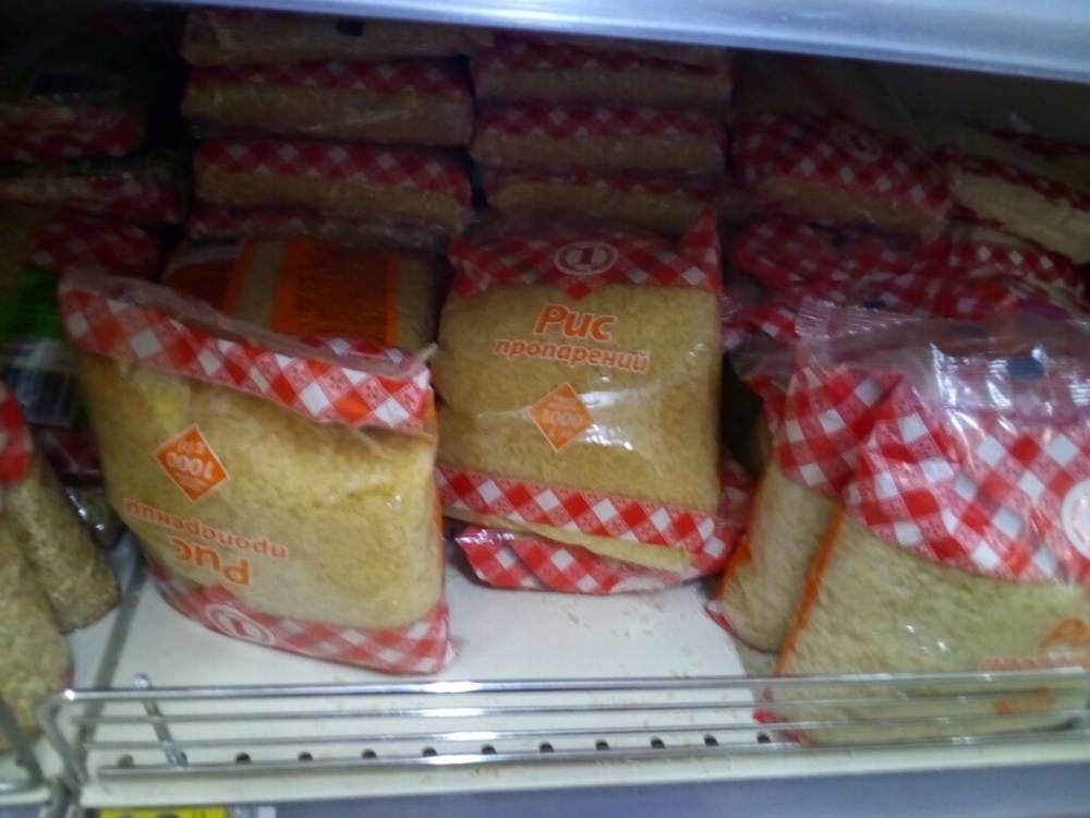 В супермаркетах Киева начал дешеветь рис