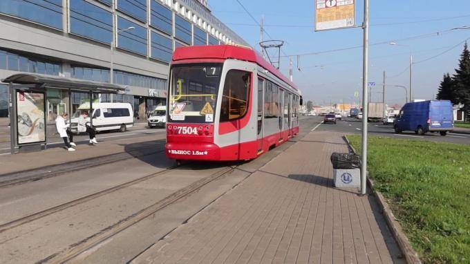 Петербургский парк автобусов и троллейбусов обновят
