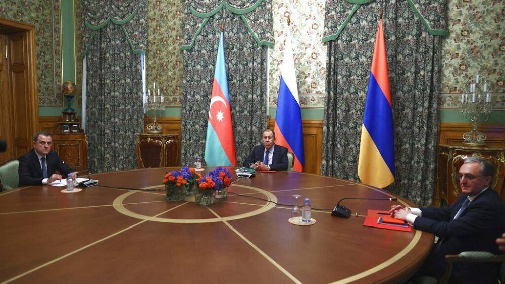 Трехсторонние переговоры по Нагорному Карабаху в Москве