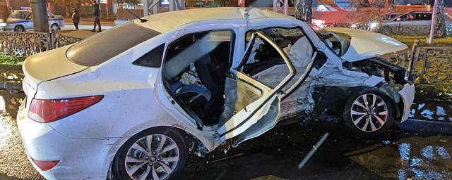 Пассажирка Hyundai погибла в ДТП в центре Новосибирска