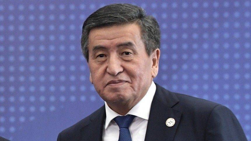 Премьер Киргизии назвал примерные сроки ухода в отставку президента