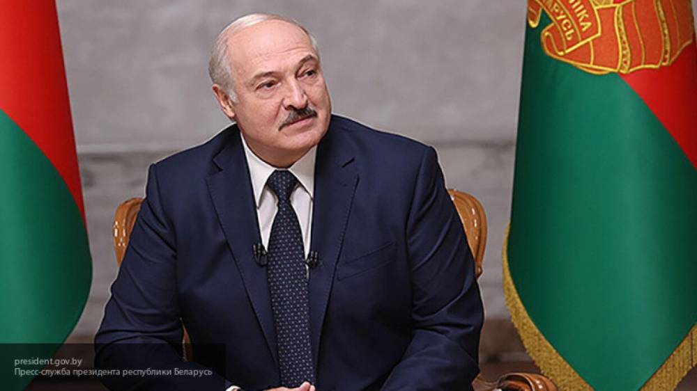 Политолог назвал встречу Лукашенко с оппозицией "умелым ходом"