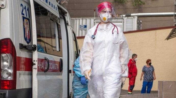 Украина готовится к худшему сценарию: для больных коронавирусом готовят спецгоспитали