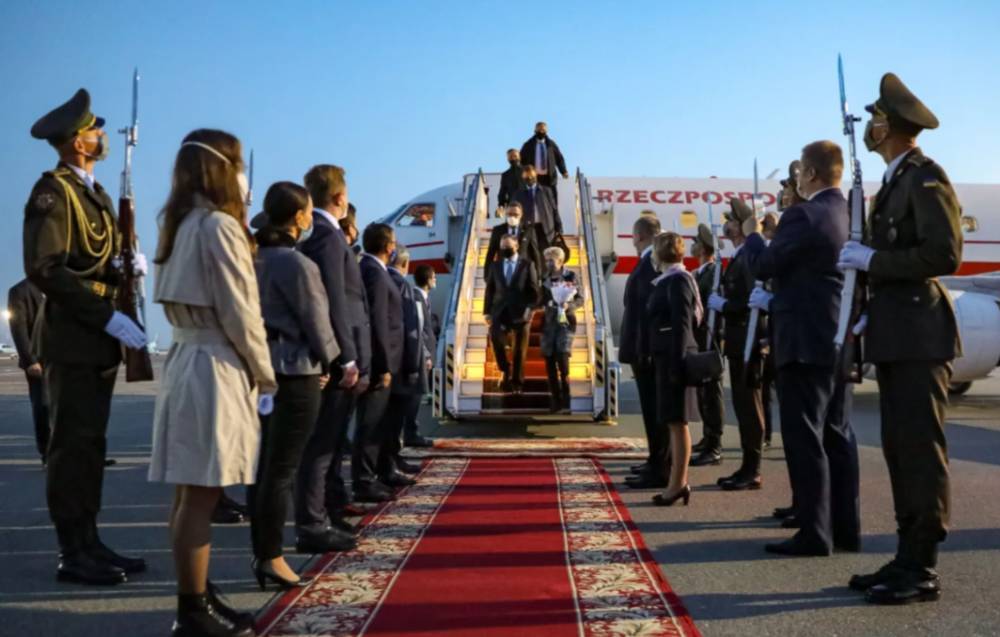 В Украину с рабочим визитом прибыл президент Польши