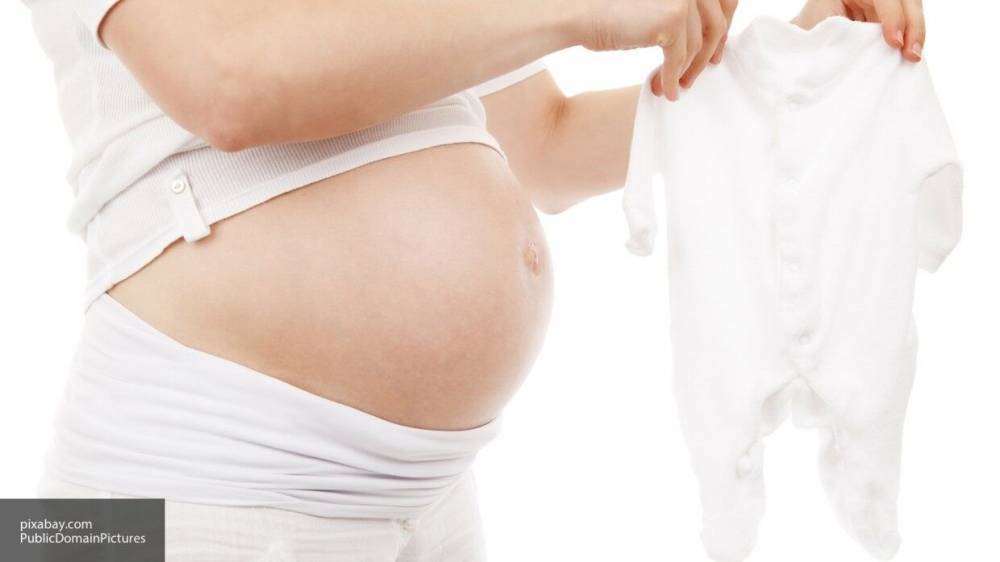 Россиянки рассказали о первых скрытых симптомах беременности