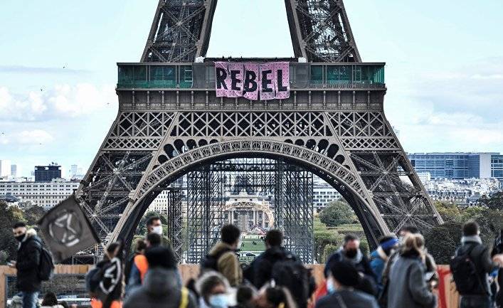 Der Spiegel (Германия): экорадикалы захватили Эйфелеву башню