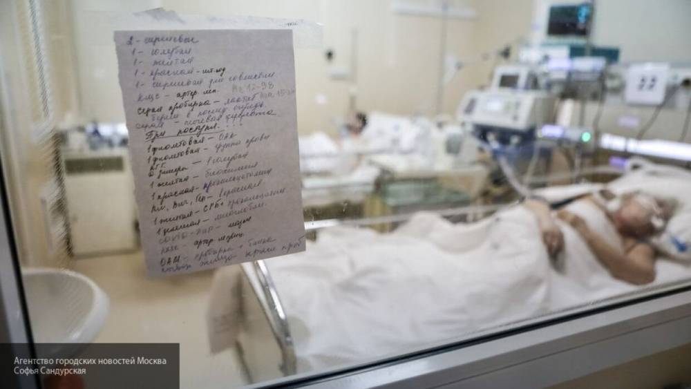 Российские врачи выявили 13 592 новых случая коронавируса