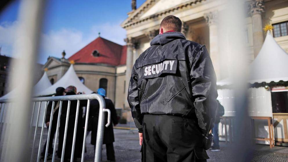 Контроль защитных мер: в Германии появится «коронавирусная полиция»