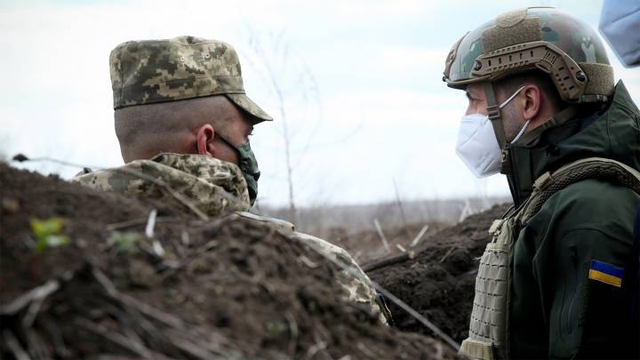 Зеленский уйдет, если не сможет закончить войну в Донбассе