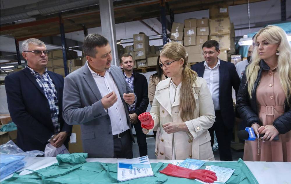 Тимошенко призвала власть стимулировать производство медоборудования в Украине