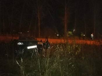 Тяжелые травмы получил водитель в перевернувшейся на Пошехонском шоссе в Вологде «Шевроле»