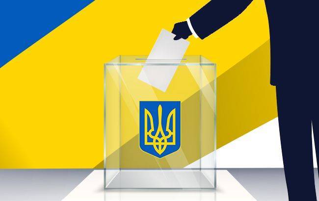 Как самоизолированным украинцам проголосовать на местных выборах: в ЦИК предоставили разъяснения
