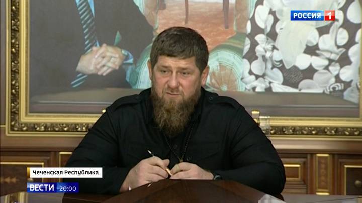 Семьям погибших в спецоперации в Чечне окажут поддержку