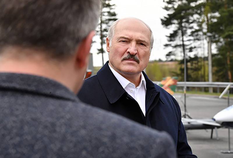 Оппозиция отказалась сотрудничать с Лукашенко по изменению конституции