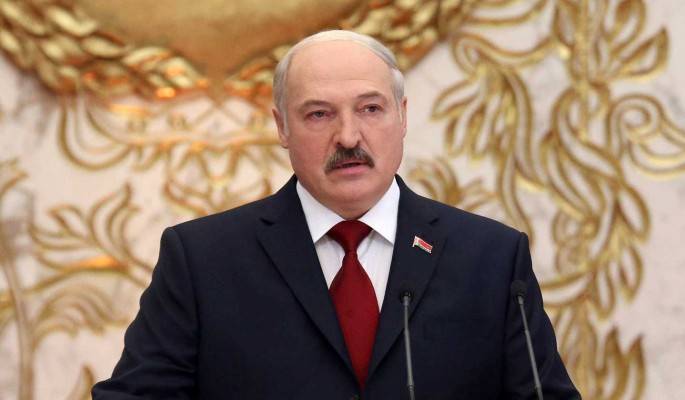 Отставка Лукашенко, последние новости: политолог рассказал о будущем Батьки