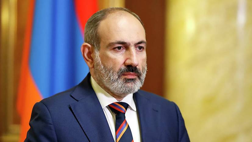 Пашинян сообщил о частичном отступлении в Карабахе